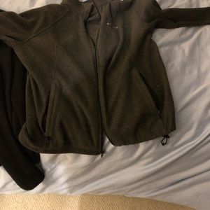 VERY USED FLEECE JACKET